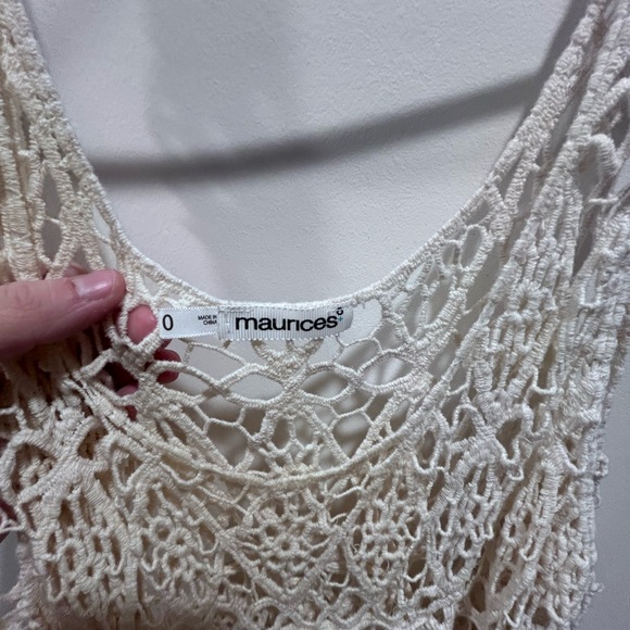 Lace Flowy Tank Top - Picture 3 of 4